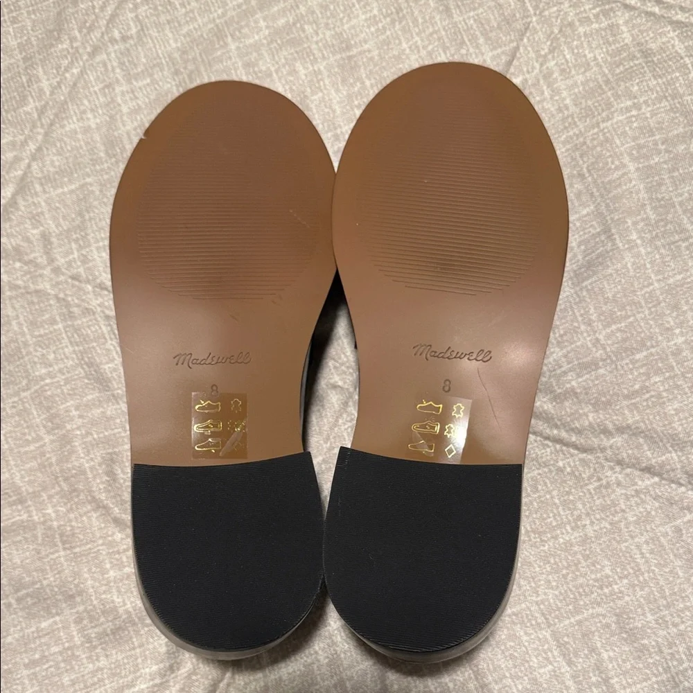 Madewell Women's Classic Black Leather Loafers - Picture 2 of 4